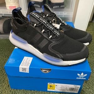 ADIDAS NMD V3 BLACK AND BLUE EDITION SNEAKER SIZE 9.5